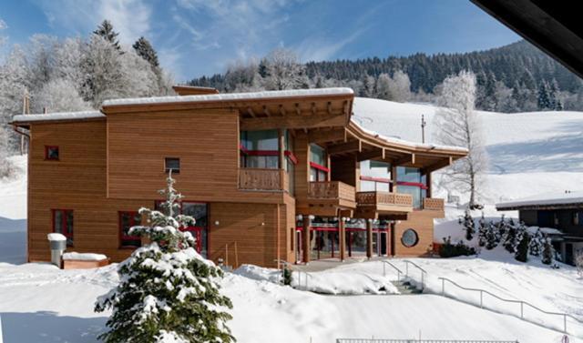 Der Erlhof Restaurant & Landhotel Целль-ам-Зе Экстерьер фото